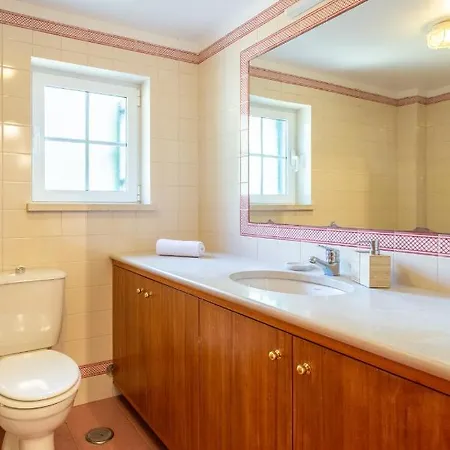 빌라 Aroeira, Private Pool, Space For 8 Guests 세투발
